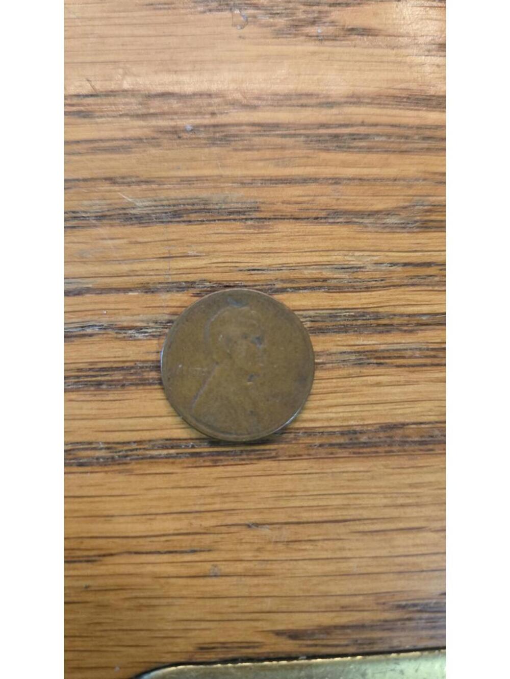 1922-D weak reverse Lincoln Wheat Penny Coin